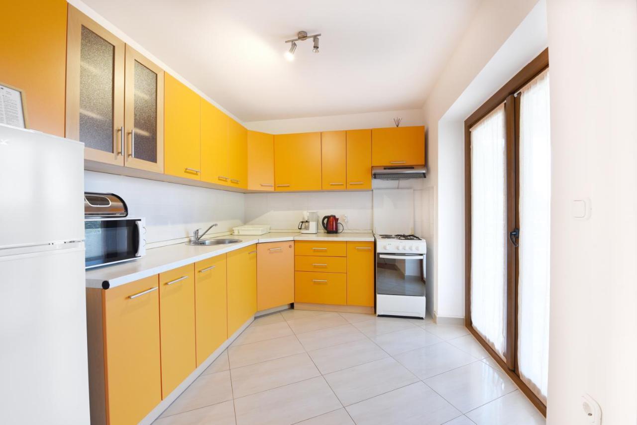 Apartments Mirasol Umag Exterior photo